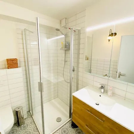 아파트 Ferienwohnung Mit Traumblick Und Grossem Garten *