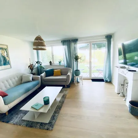 Ferienwohnung Mit Traumblick Und Grossem Garten